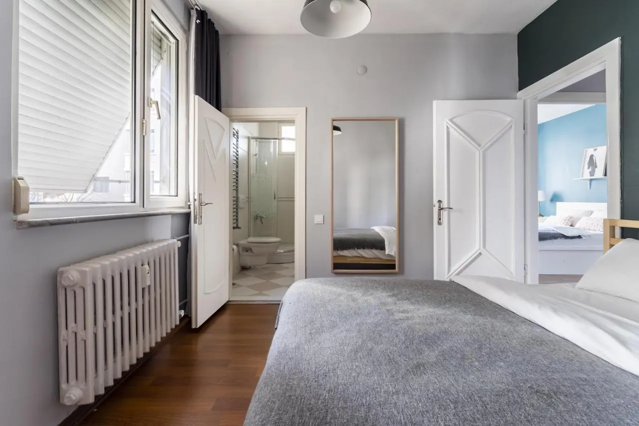 Апартаменты Modern Flat With Terrace On Bagdat Avenue Стамбул Турция