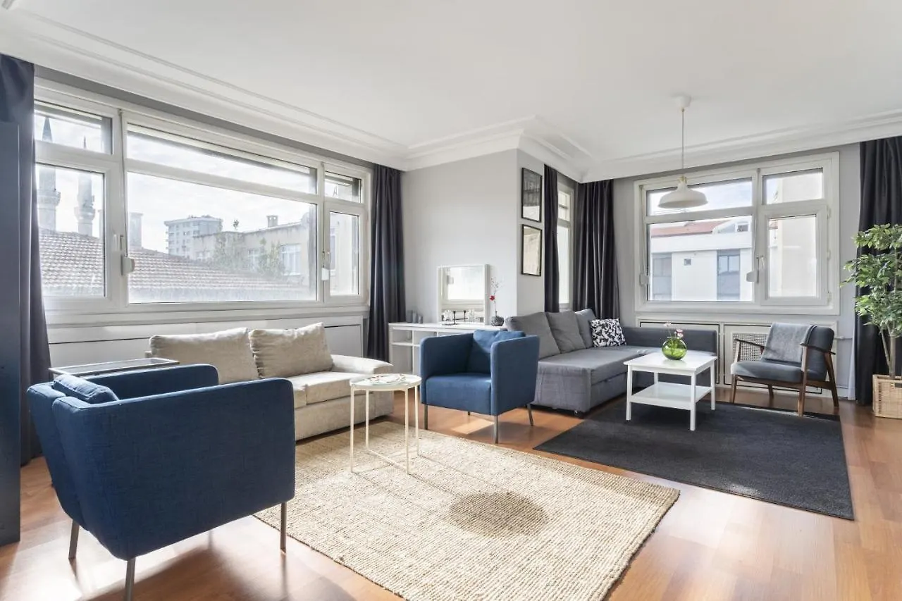 Апартаменты Modern Flat With Terrace On Bagdat Avenue Стамбул 0*,