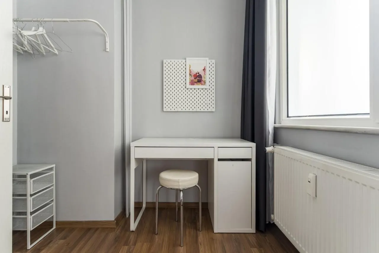 Апартаменты Modern Flat With Terrace On Bagdat Avenue Стамбул